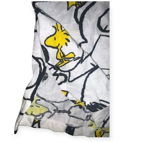 PEANUTS SNOOPY WOODSTOCK JUNIOR GIRLS WHITE TANK TOP - Picture 3 of 3